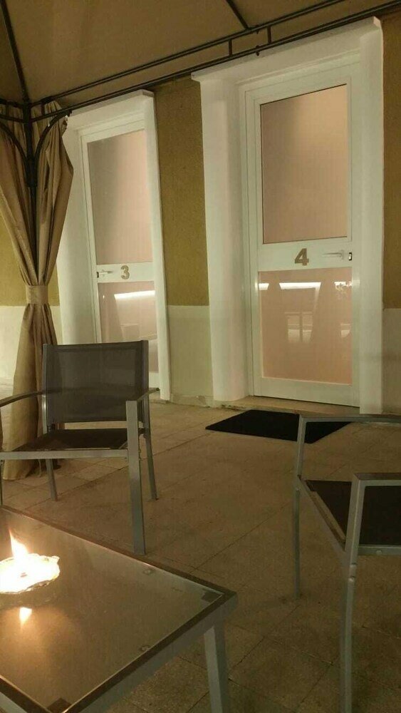 Фото Garden House - Luxury Guest House