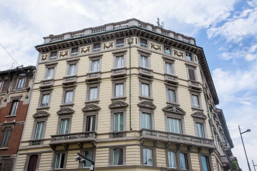 Фото Daplace - Corso Monforte Suites