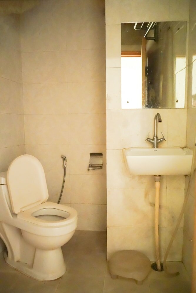 Фото Roomshala 054 Hotel Mahal