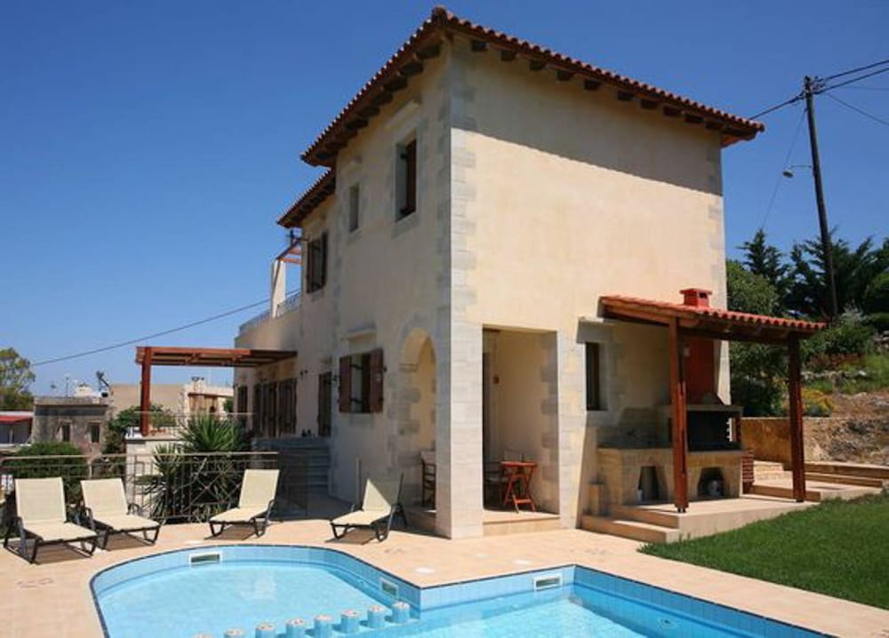 Фото Villa Patriko Lux villa with pool next to Balos