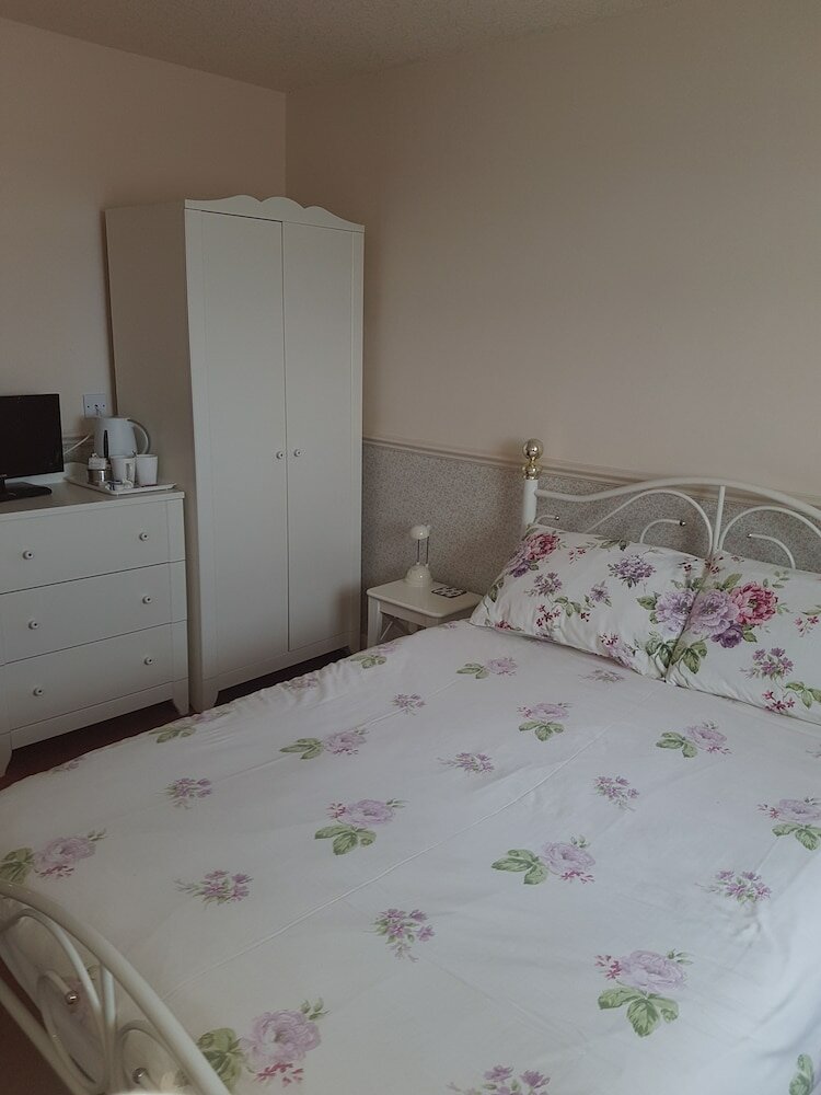 Фото Cameron Court B&b