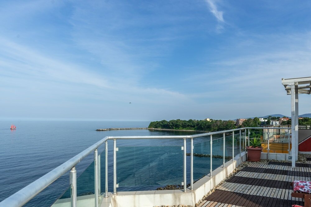 Фото Family Hotel Sunday