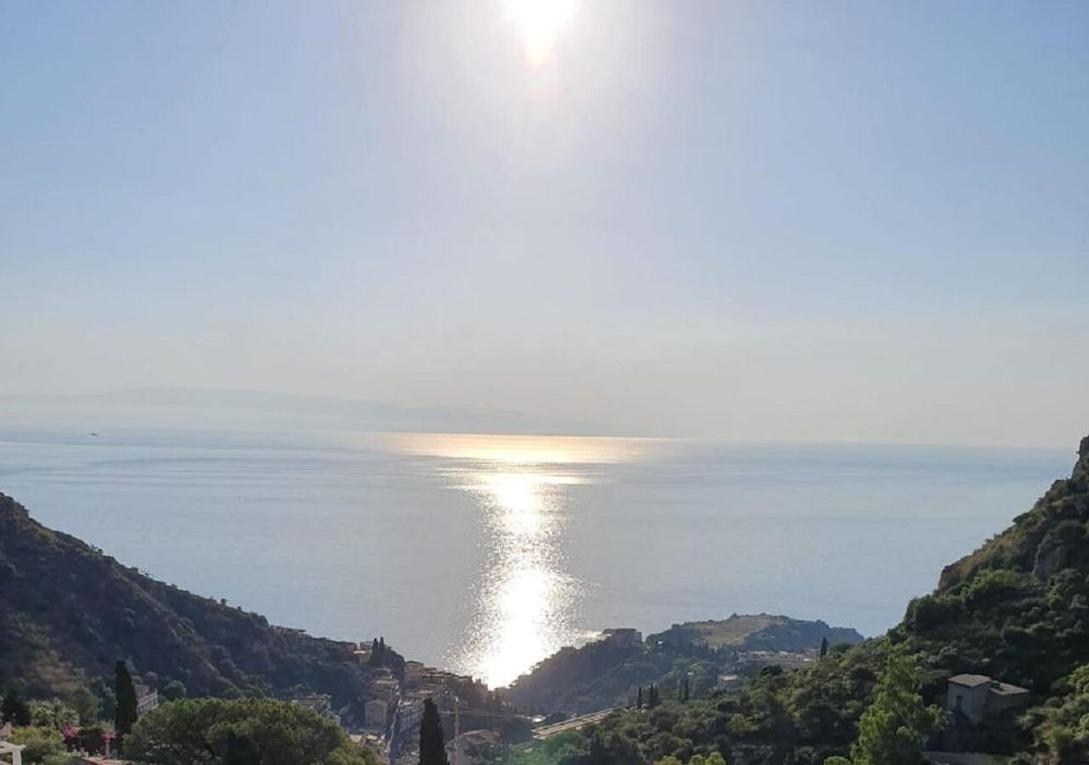 Фото Taormina Sea View Penthouse Apartment