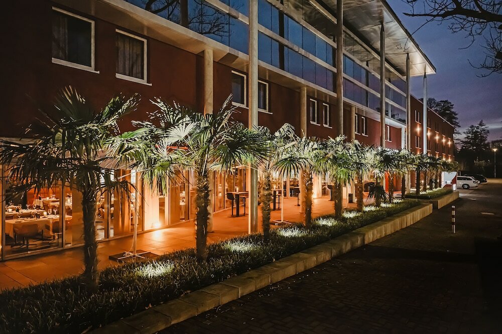 Фото The Bridgge Grand Boutique Hotel