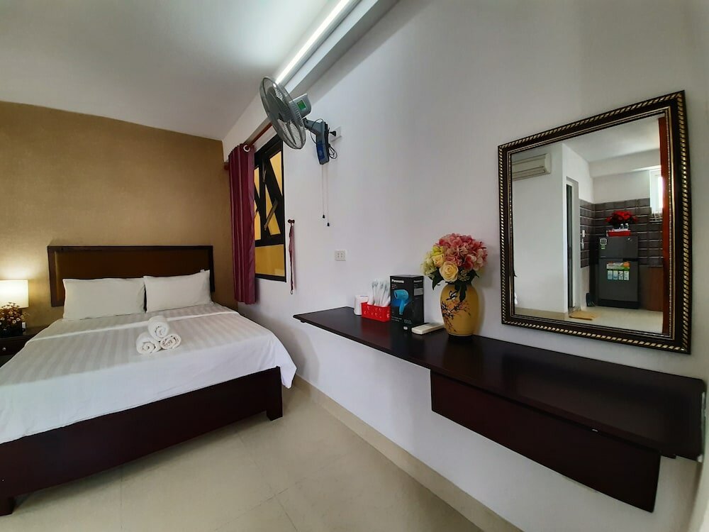 Фото Goplus Hotel Apartment