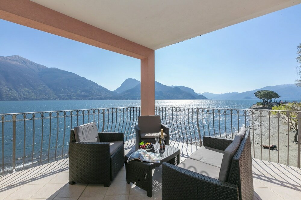 Фото Garibaldi Lake view 3