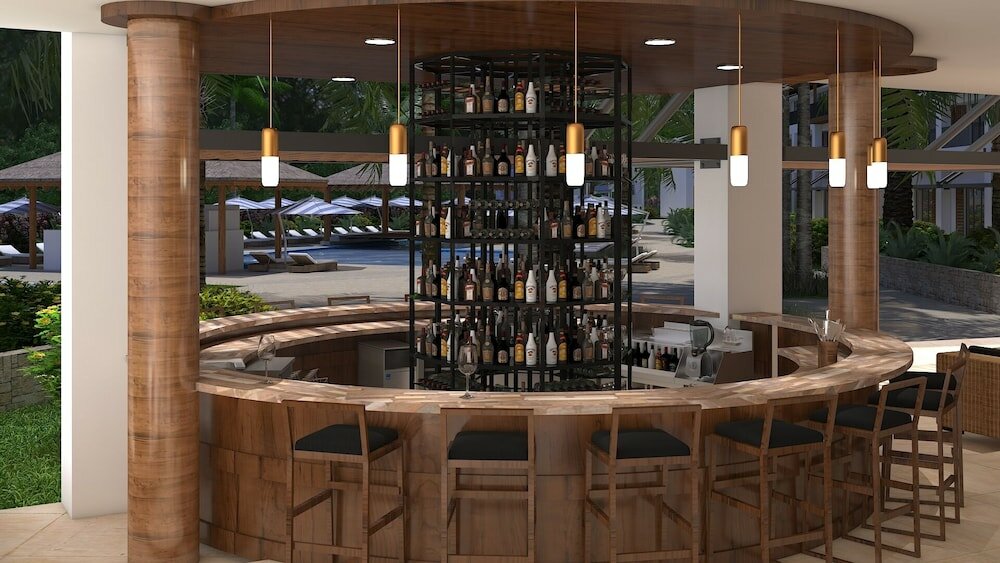 Фото Ocean's Creek Beach Hotel