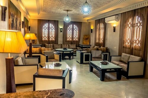 Гостиница Villa 10 chambres avec piscine privée в Марракеше