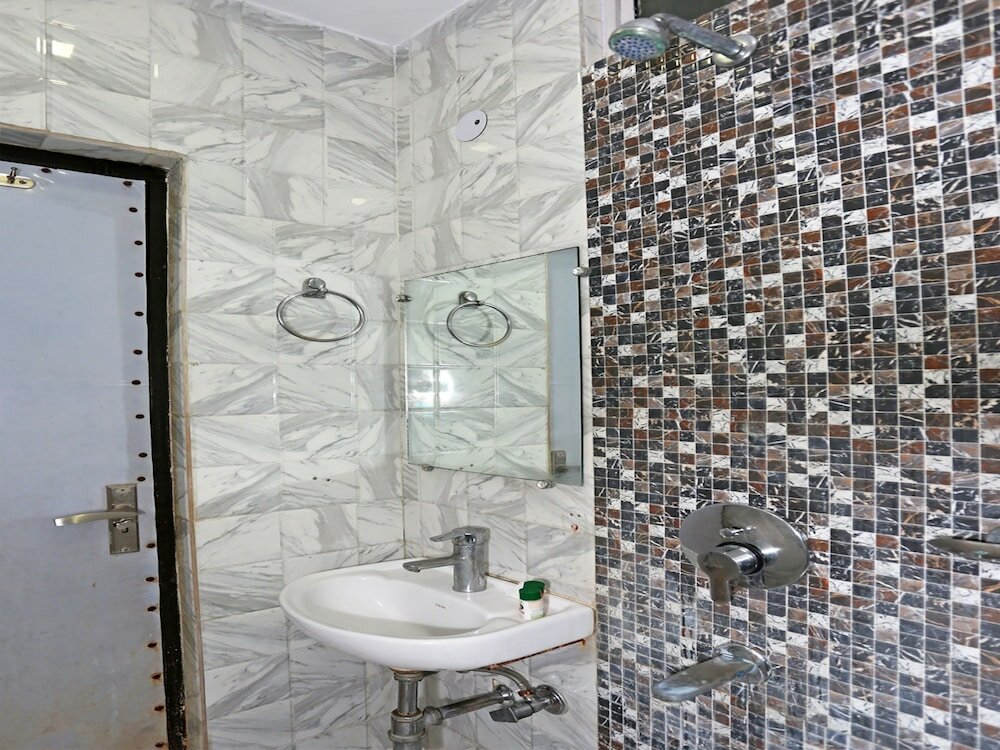 Фото Hotel Sawera International