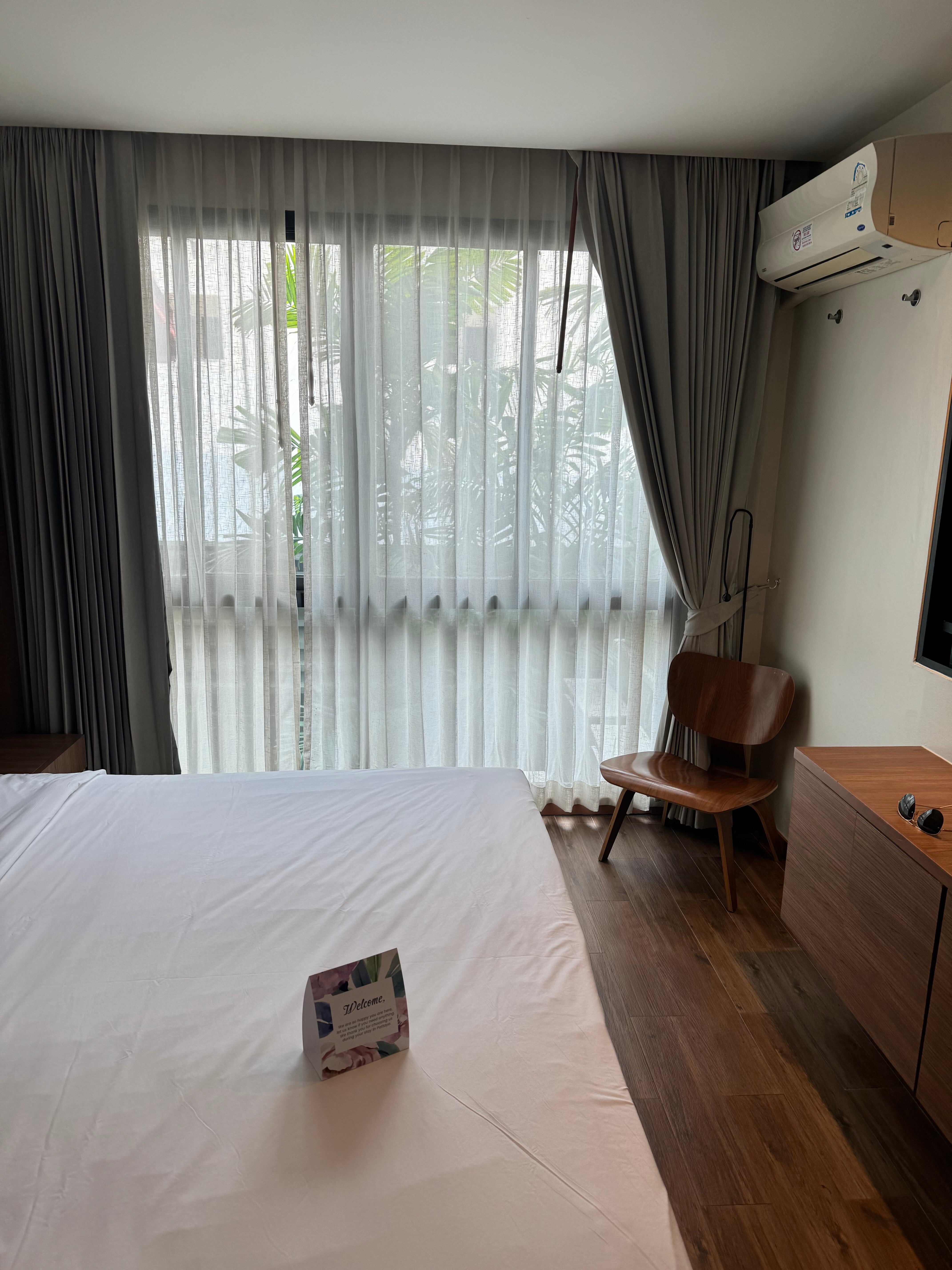 Фото Sunshine Hip