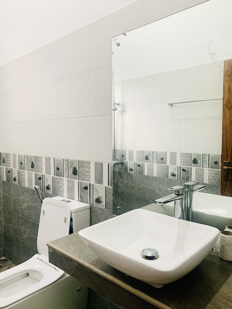 Фото Jungle City Hostel