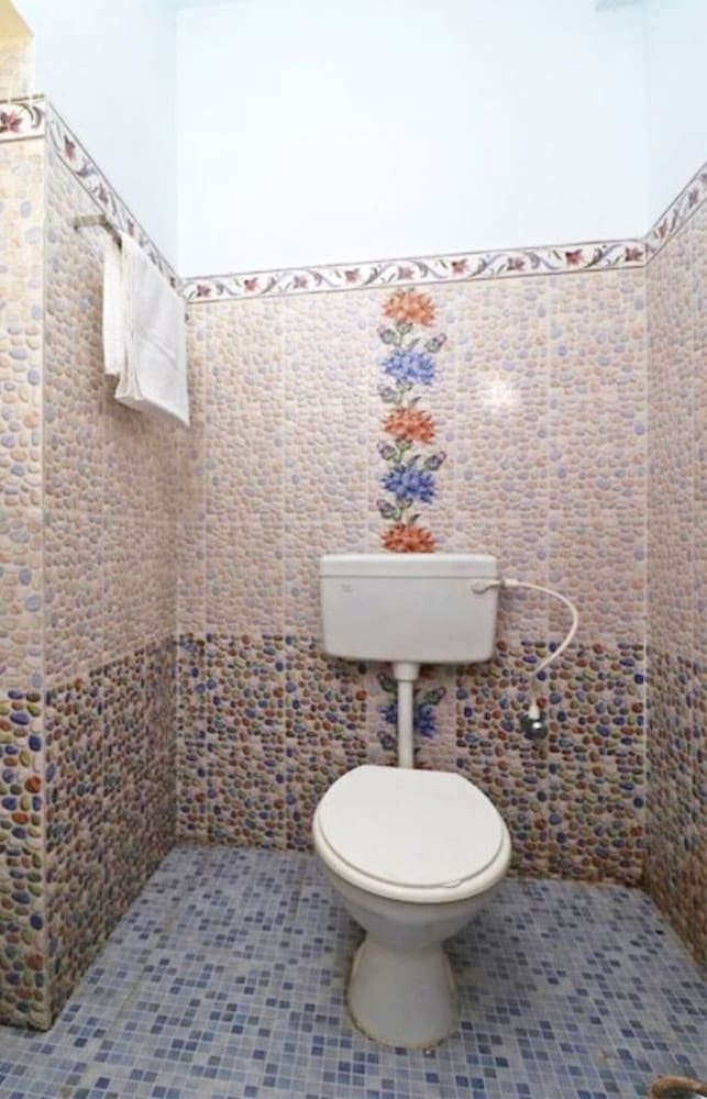 Фото Goroomgo Jagannath Inn Puri