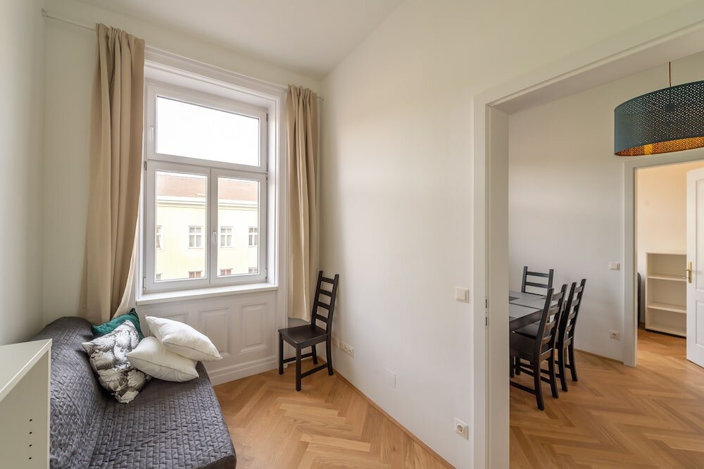 Фото Wallenstein Apartments