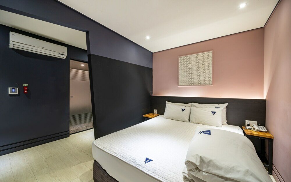 Фото Busan Umgung Hotel Roda