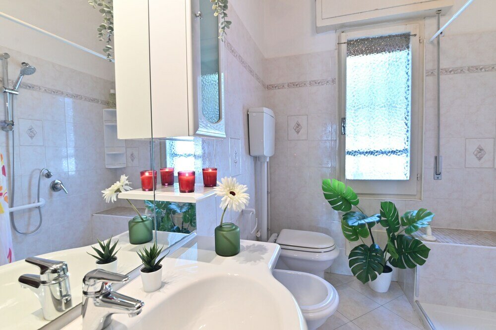 Фото IzzHome Colonial