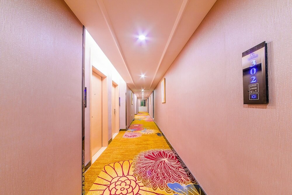 Фото Borrman Hotel Guangzhou Airport