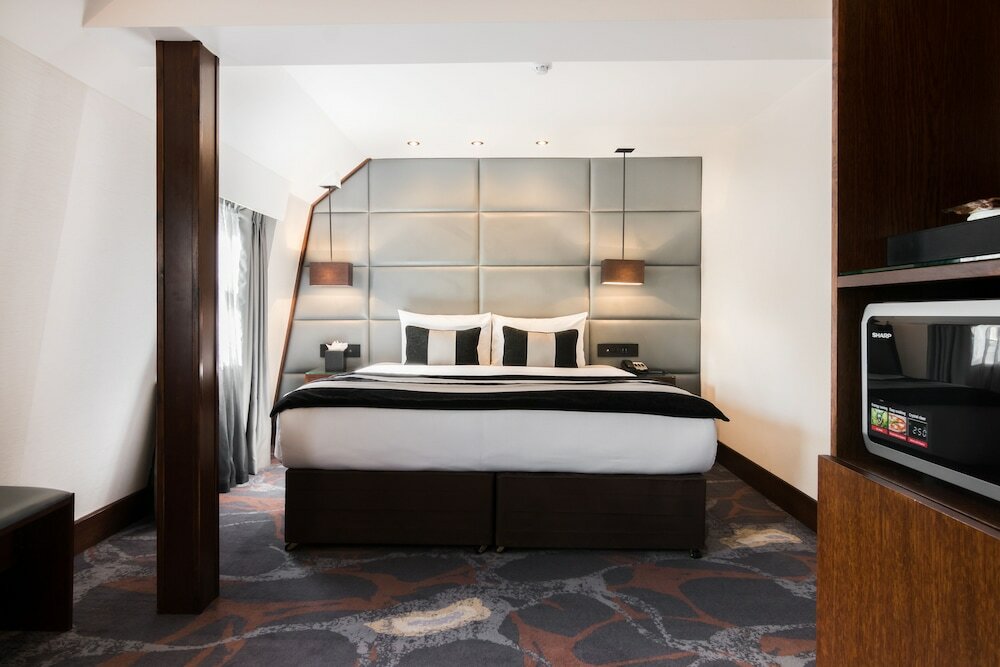 Фото The Devonshire