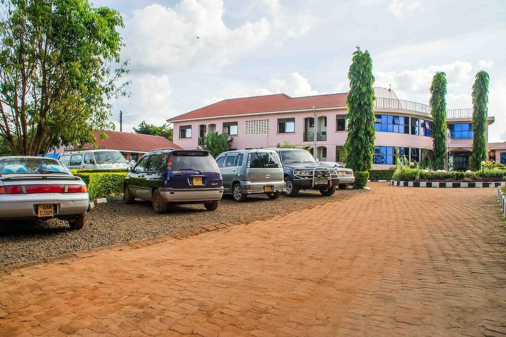 Фото отеля 3