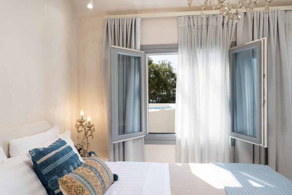 Фото Thousand Stars Suites & Rooms