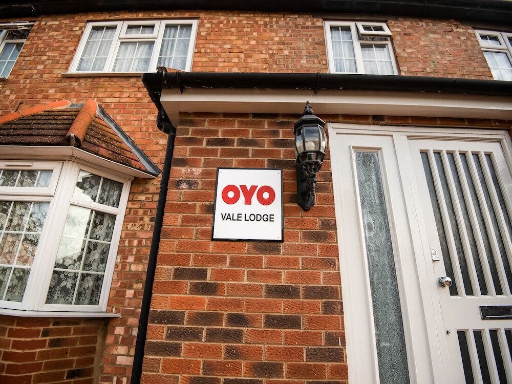 Фото Oyo Vale Lodge