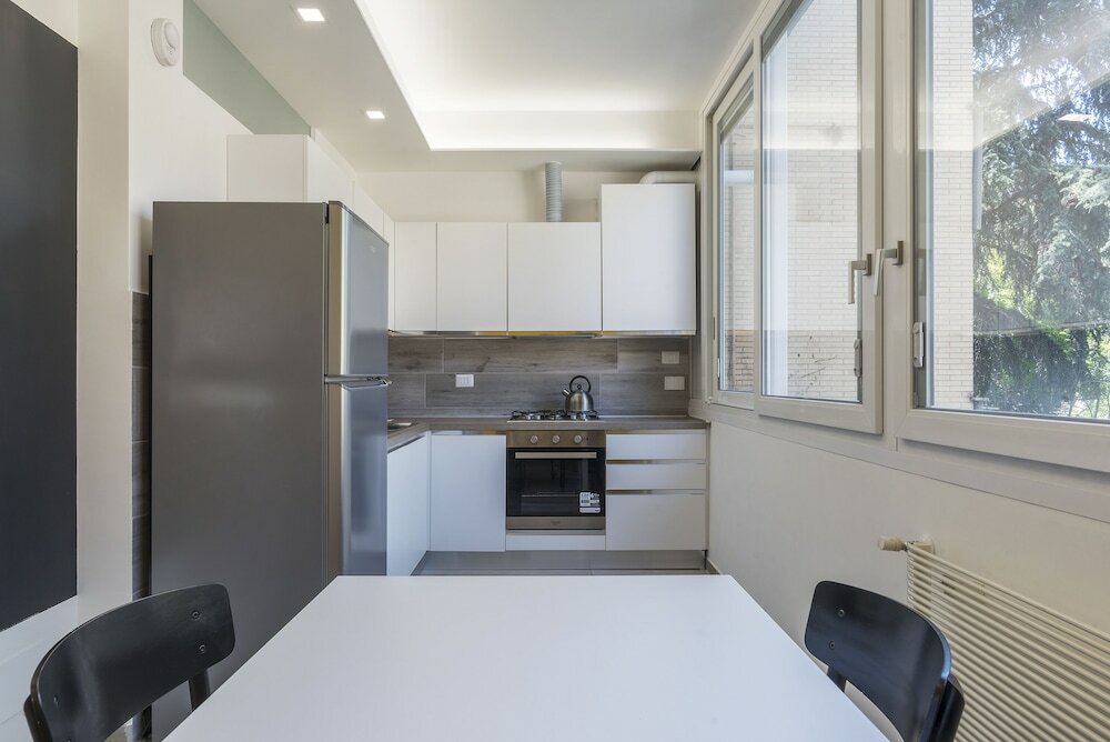 Фото Modern Apartment Giardini Vaticani & S Pietro