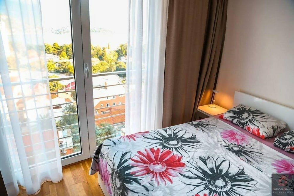 Фото Apartment Status 1