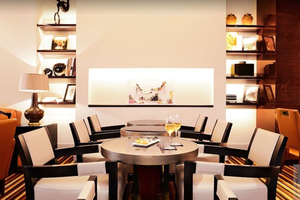 Фото Hotel Montaigne