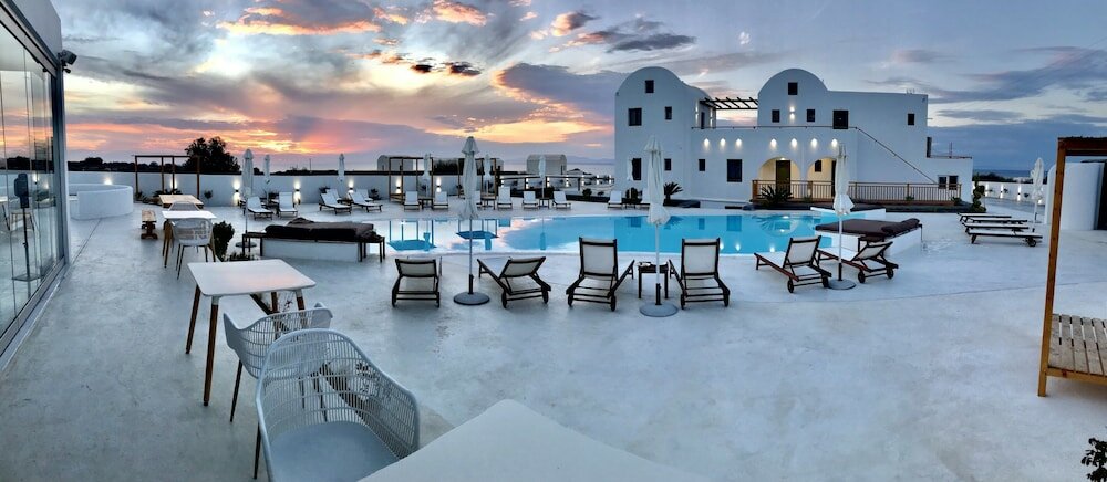 Фото Amethyst Luxury Suites