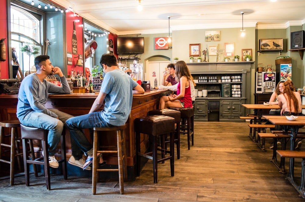 Фото Palmers Lodge Swiss Cottage