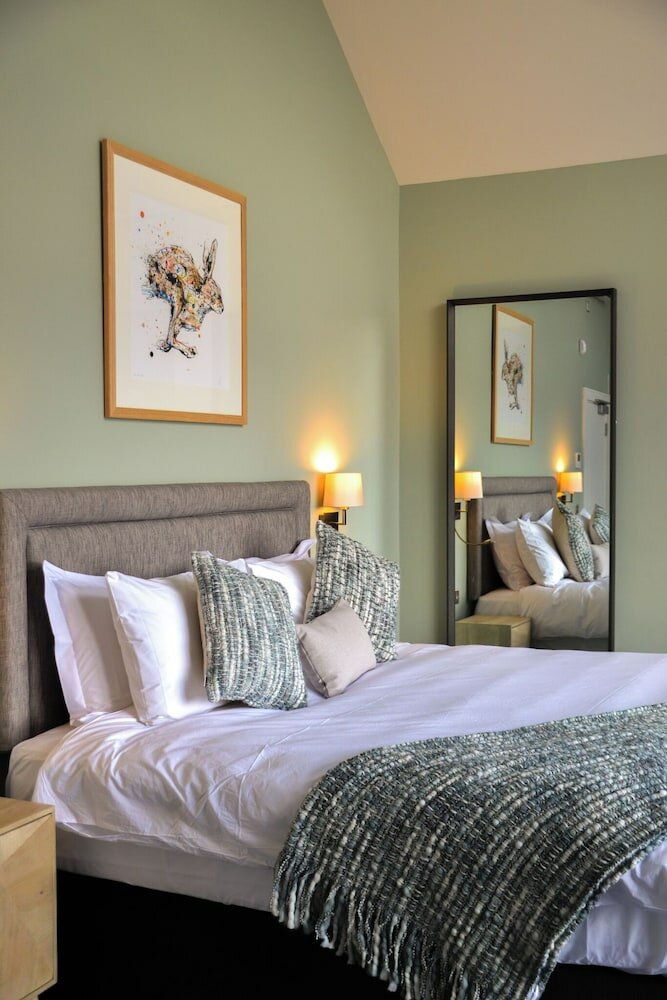 Фото Killeen Castle Golf Resort & Lodges