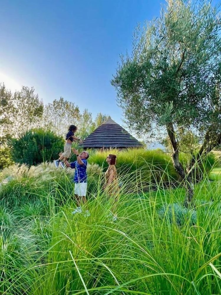 Фото Is Cheas wine farm boutique hotel