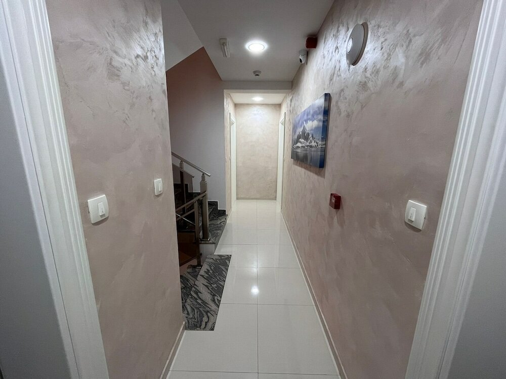 Фото Апарт-отель Pearl Apartments