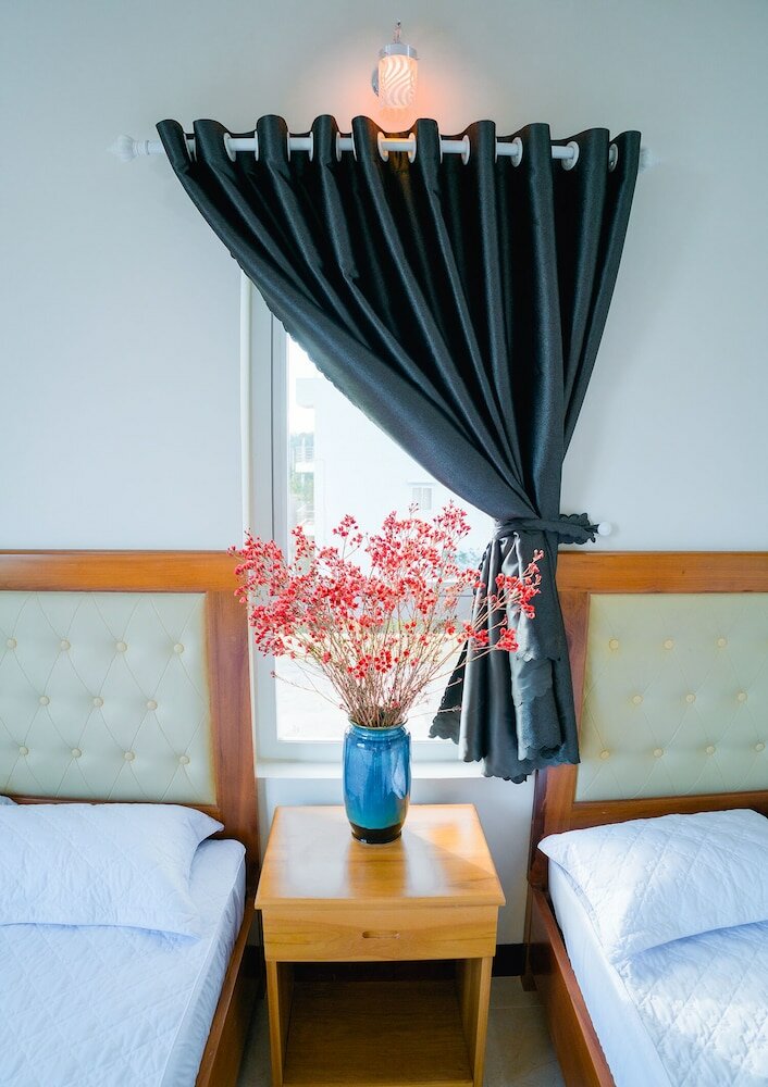 Фото Hong Ha Hotel