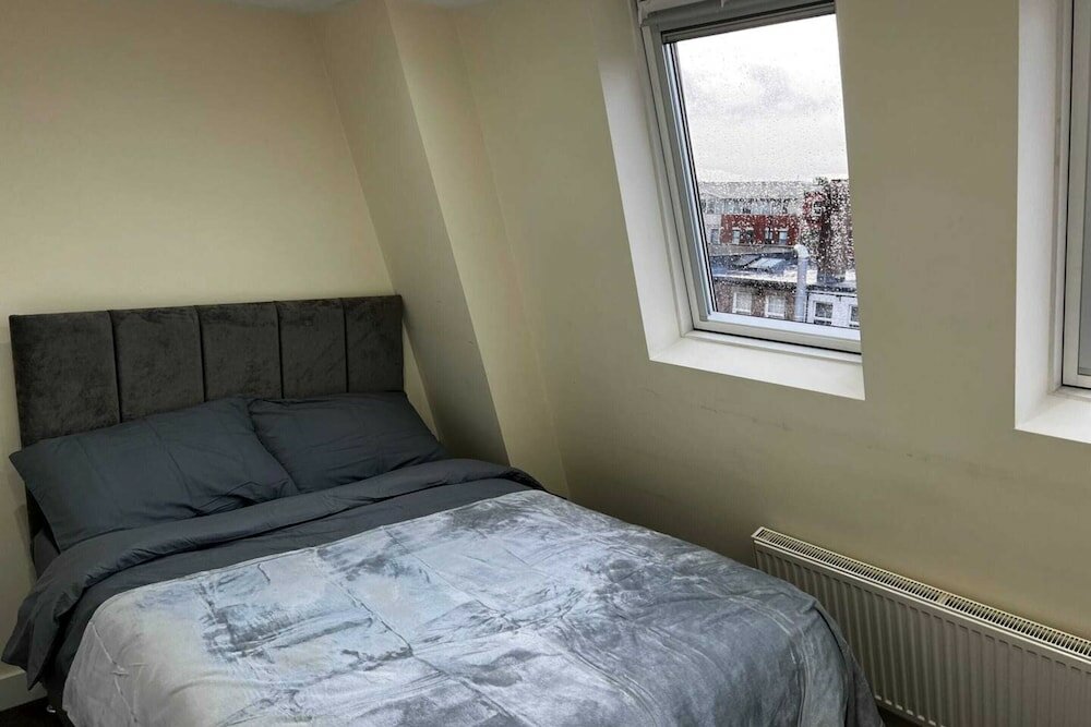 Фото Cosy 3 Bedroom Apartment Next to the Emirates