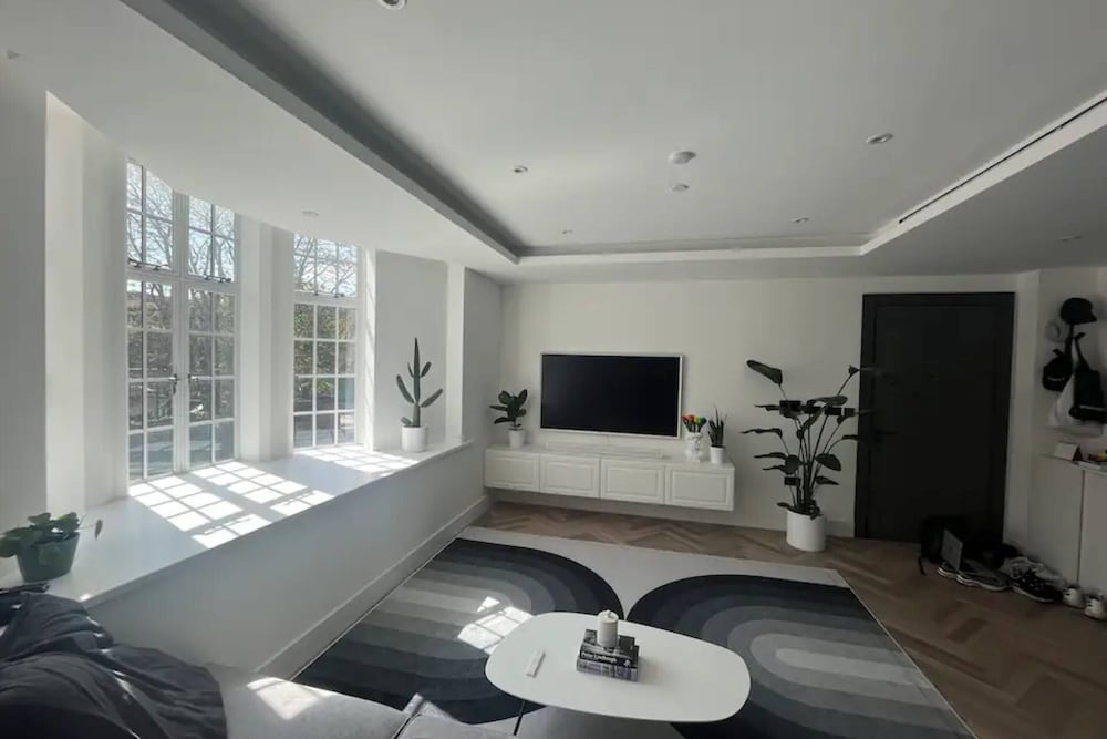 Фото Beautifully Designed 2bd Flat - Borough