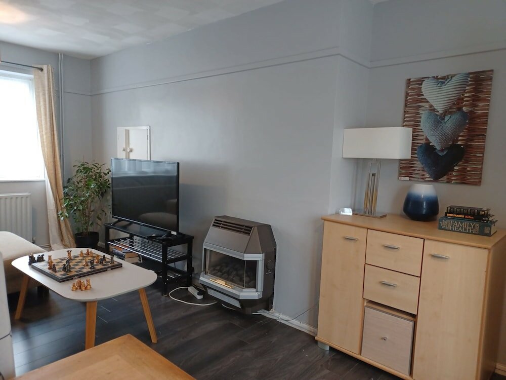 Фото Poynters House - Huku Kwetu Luton