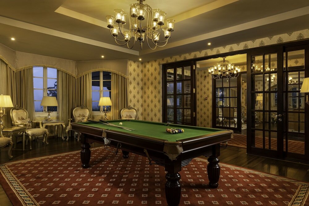 Фото The Westbury Palace