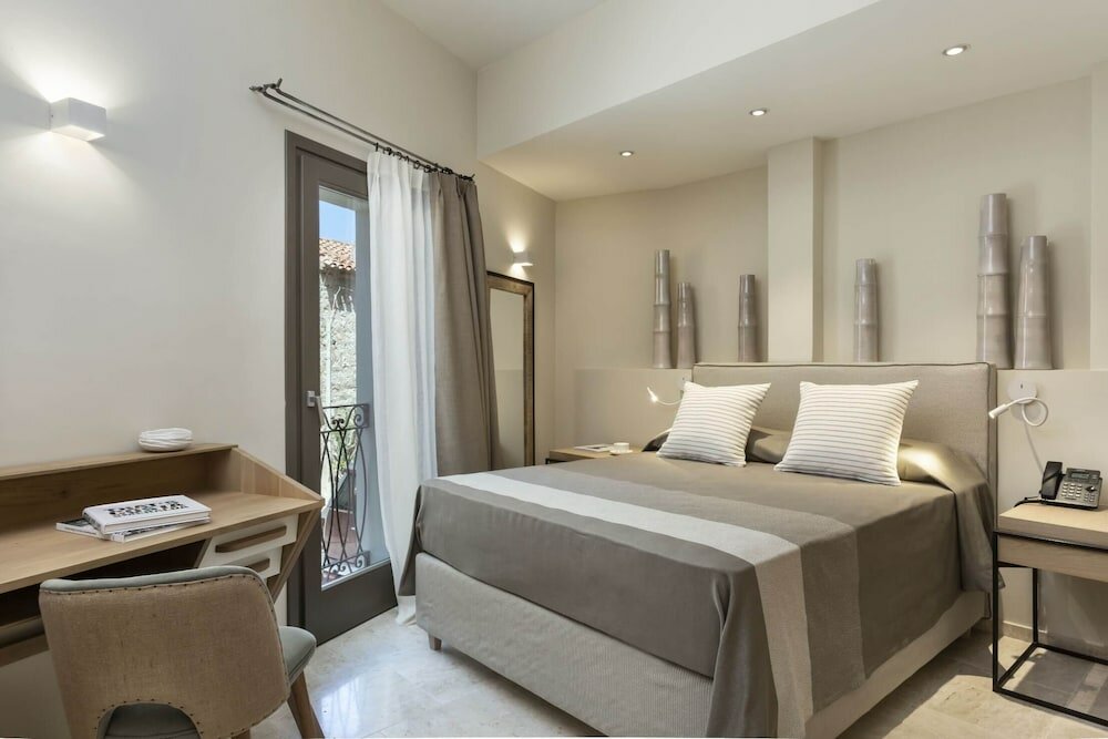 Фото Hotel Borgo Antico San Pantaleo