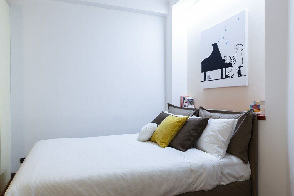 Фото NotaMI - The Wall Top Floor Apartment