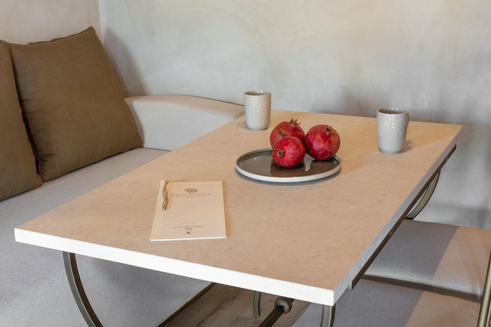 Фото Inotropes Boutique Suites - Adults Only