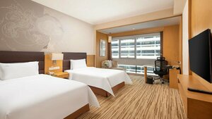 Гостиница Holiday Inn Shijiazhuang Central