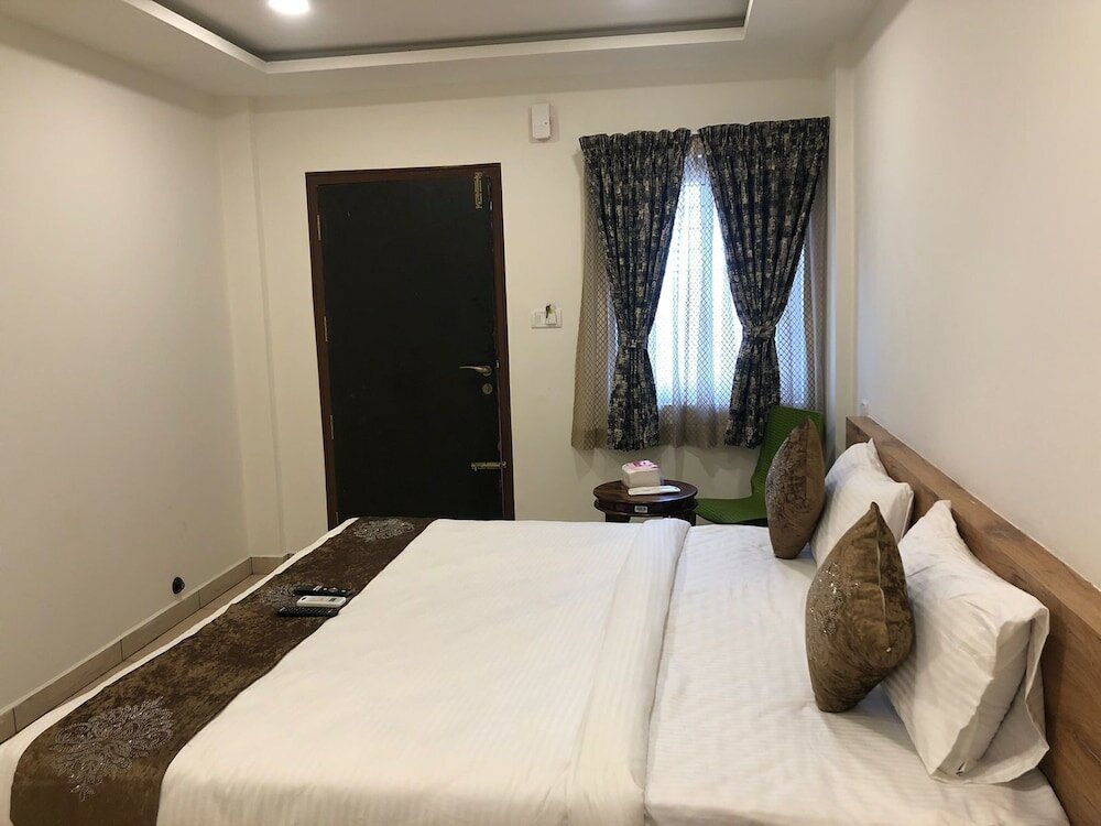 Фото Hotel Amulya Regency