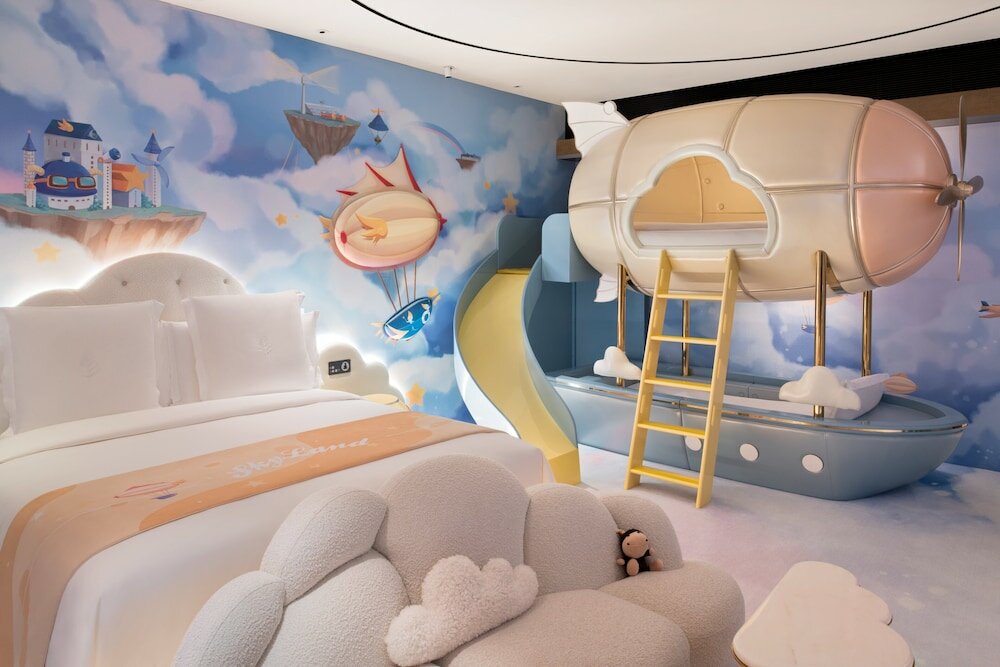 Фото Four Seasons Hotel Guangzhou