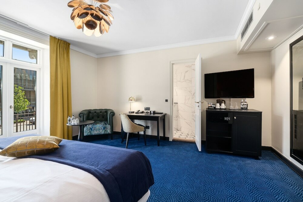 Фото отеля 3