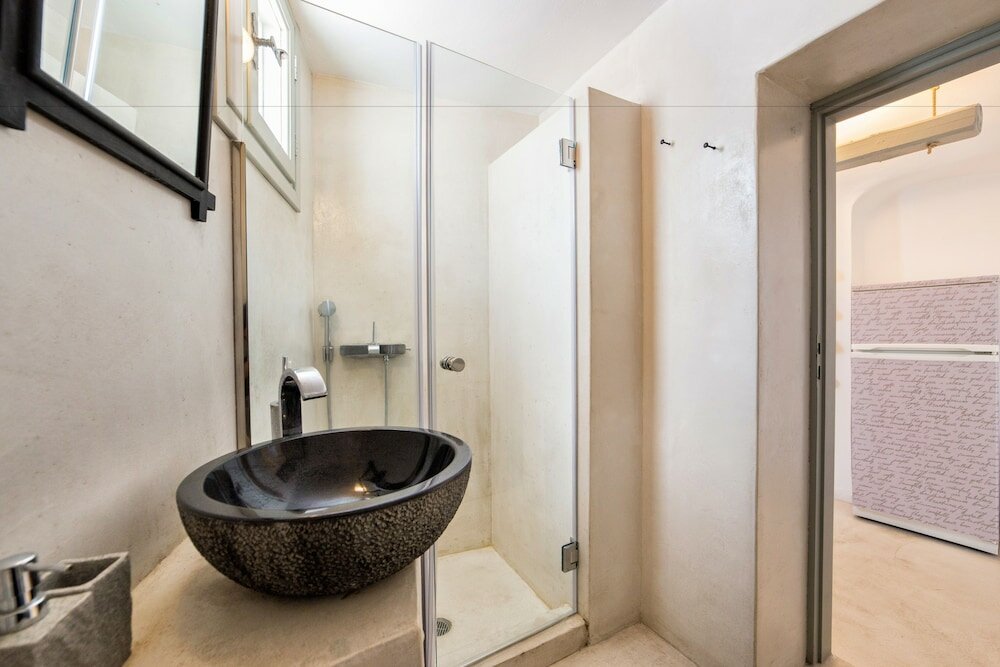 Фото Aspronisi Luxury Villa