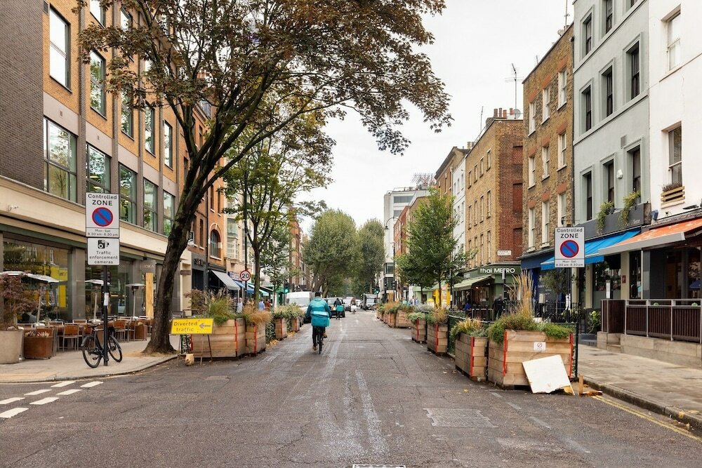 Фото The West End Penthouse - 4bdr Fitzrovia Penthouse with Spectacular Views