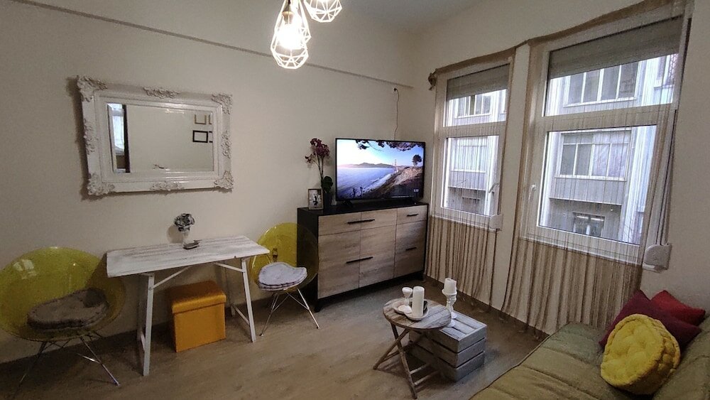 Фото Athens Living Room