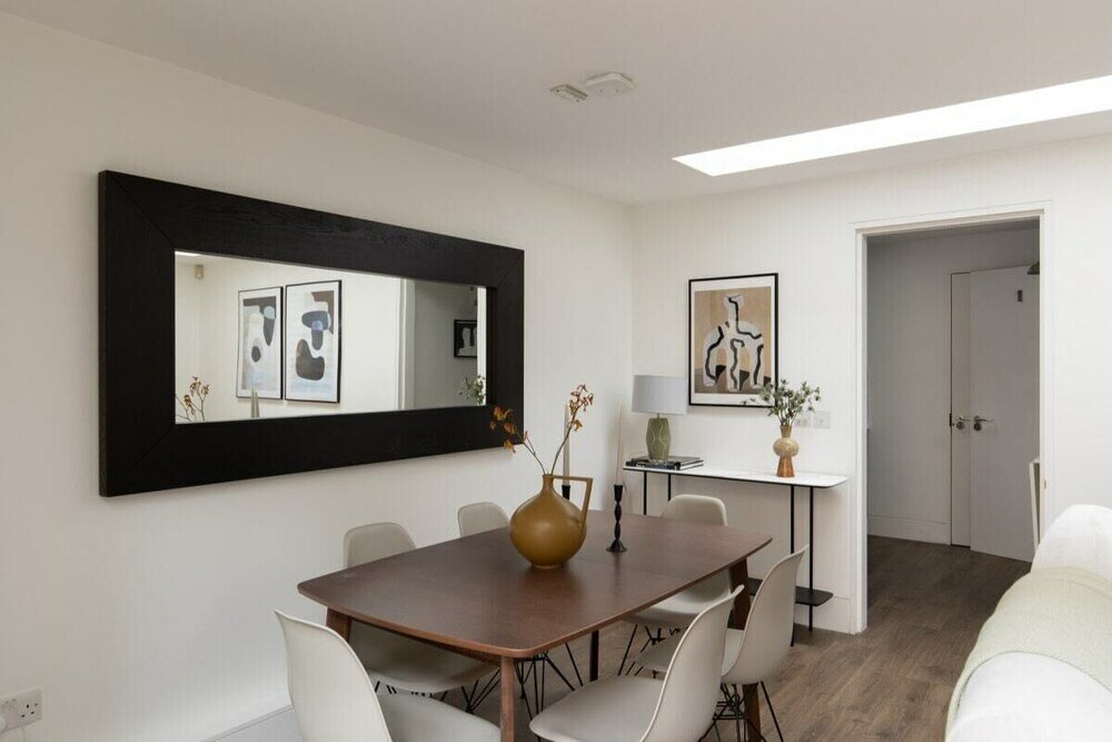 Фото The Southwark Arms - Glamorous 5bdr House With Garden