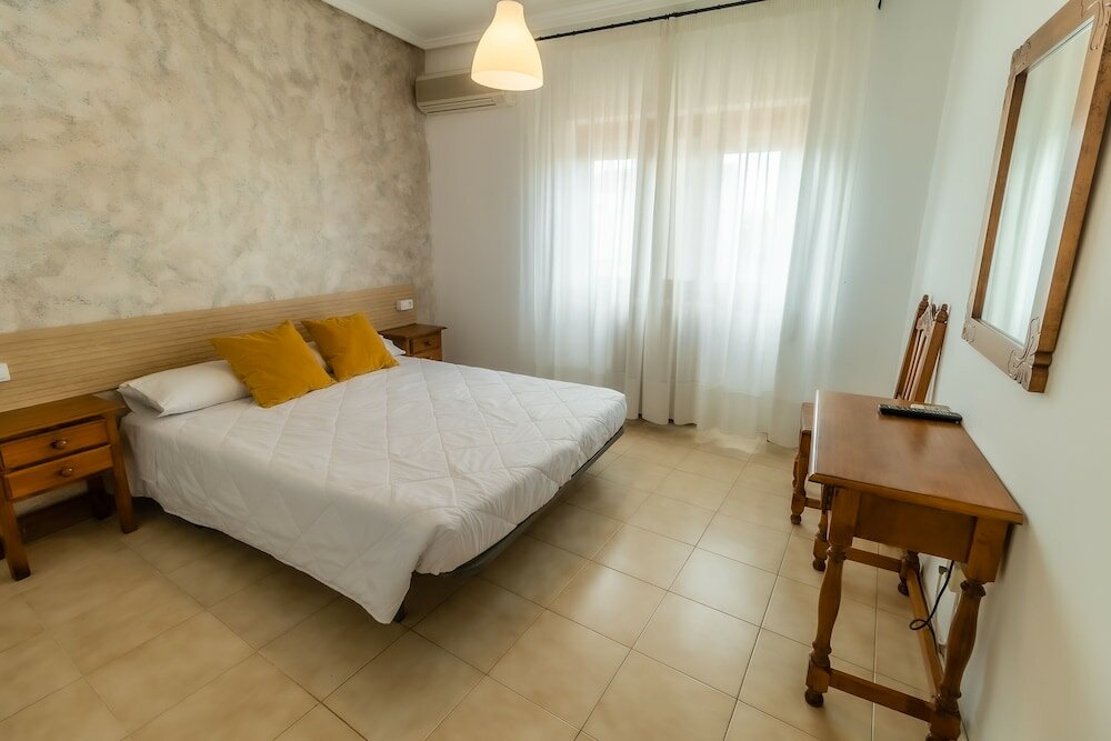 Фото Hostal el Bomba