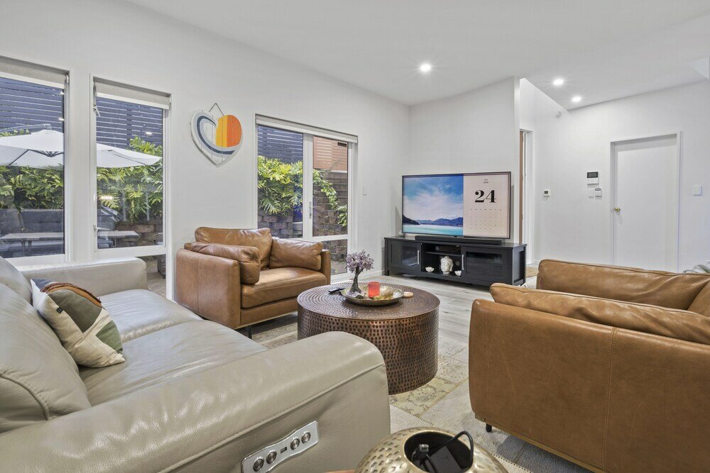 Фото High-end Modern Villa SPA Pool & Views